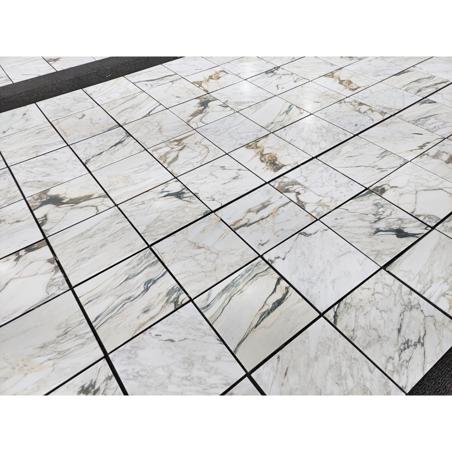 18" x 18" CALACATTA MONET TUMBLED