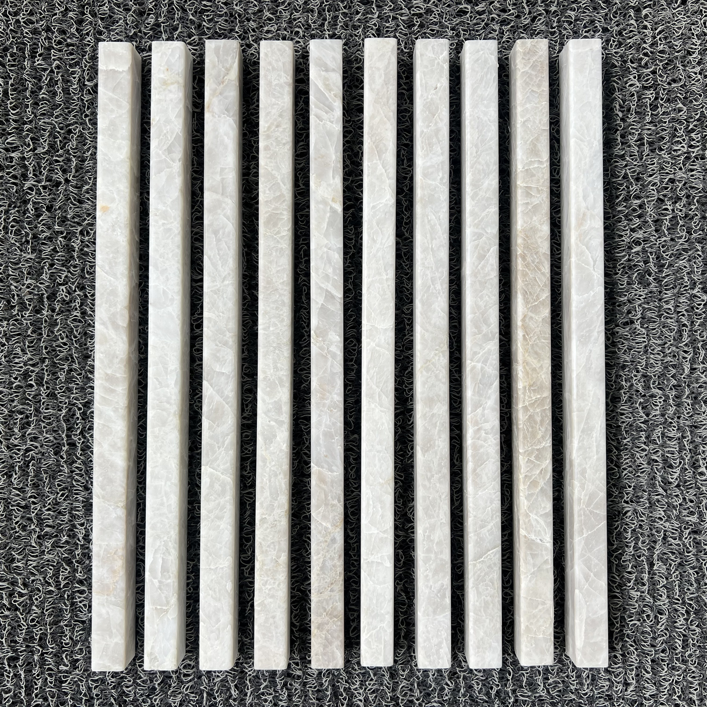 5/8" x 12" MOLDING LINER TAJ MAHAL HONED