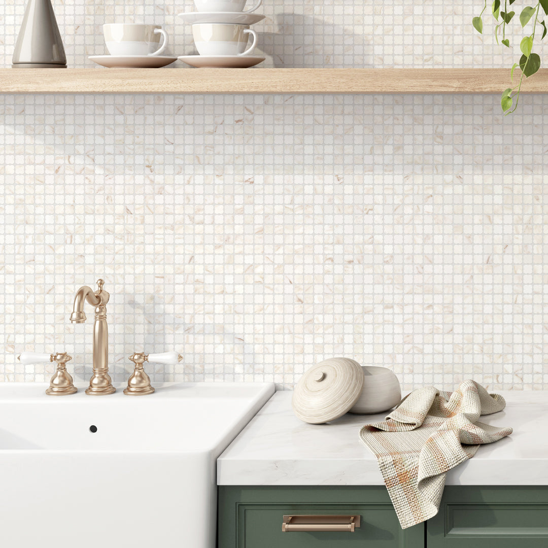 CLOVERS CALACATTA VAGLI HONED