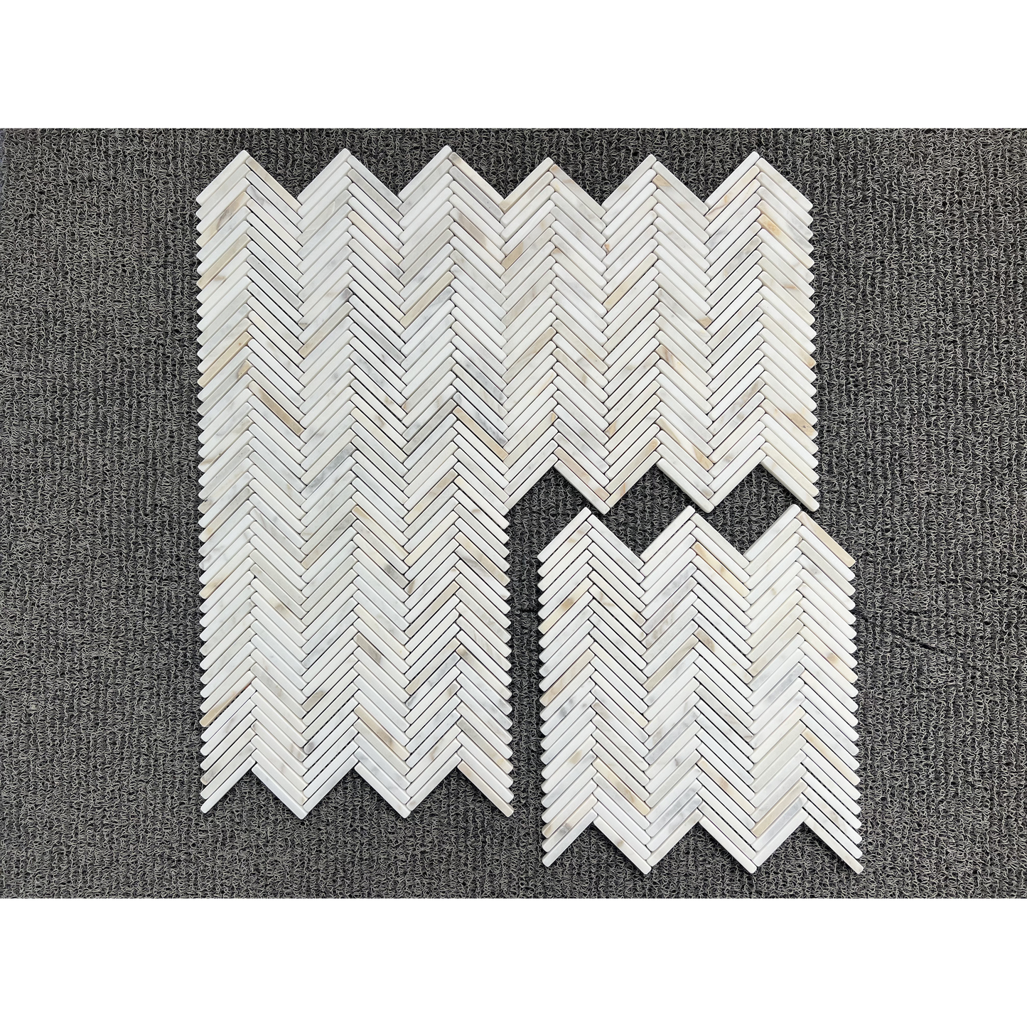 MINI HERRINGBONE CALACATTA GOLD TUMBLED