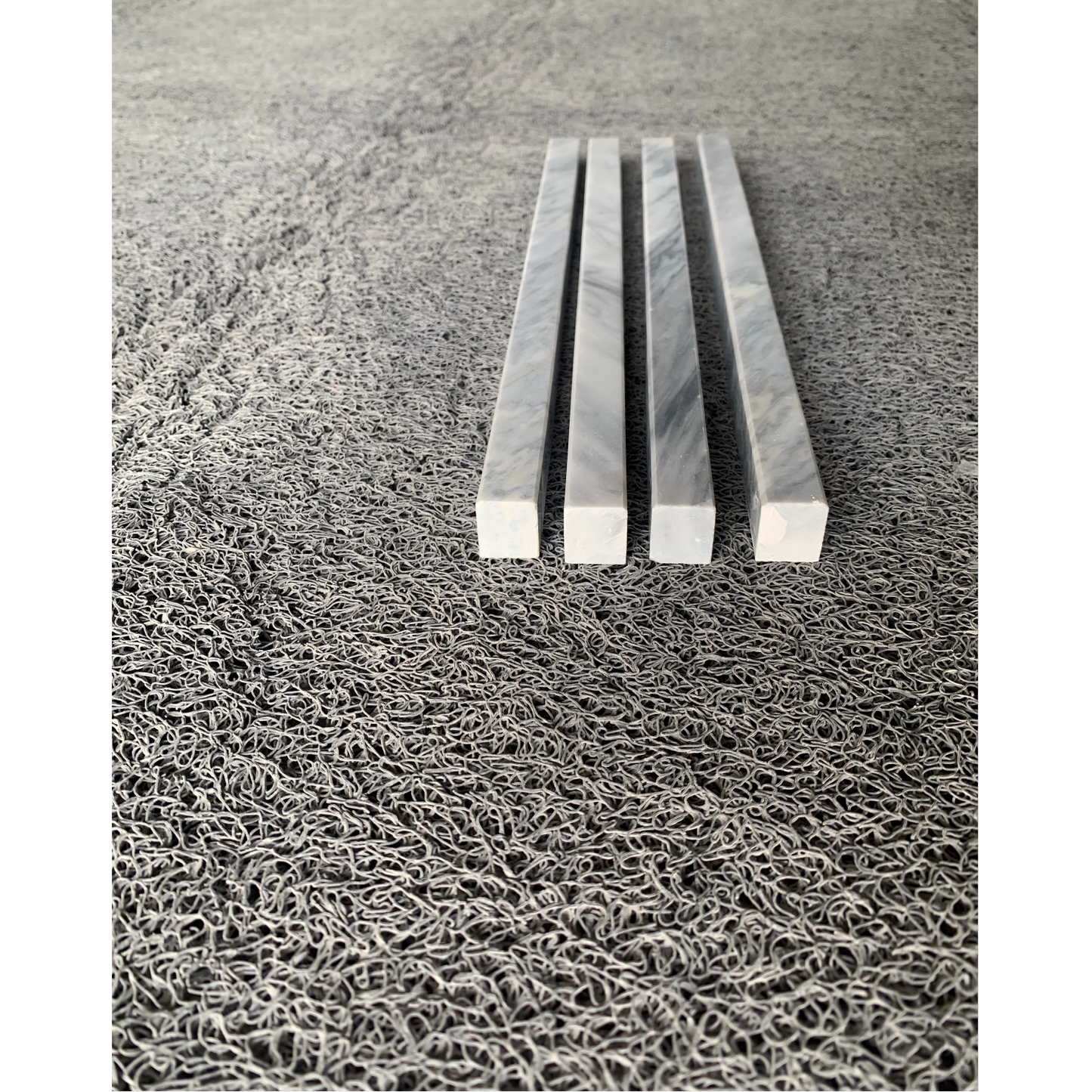 5/8" x 12" MOLDING LINER CALACATTA MANHATTAN HONED