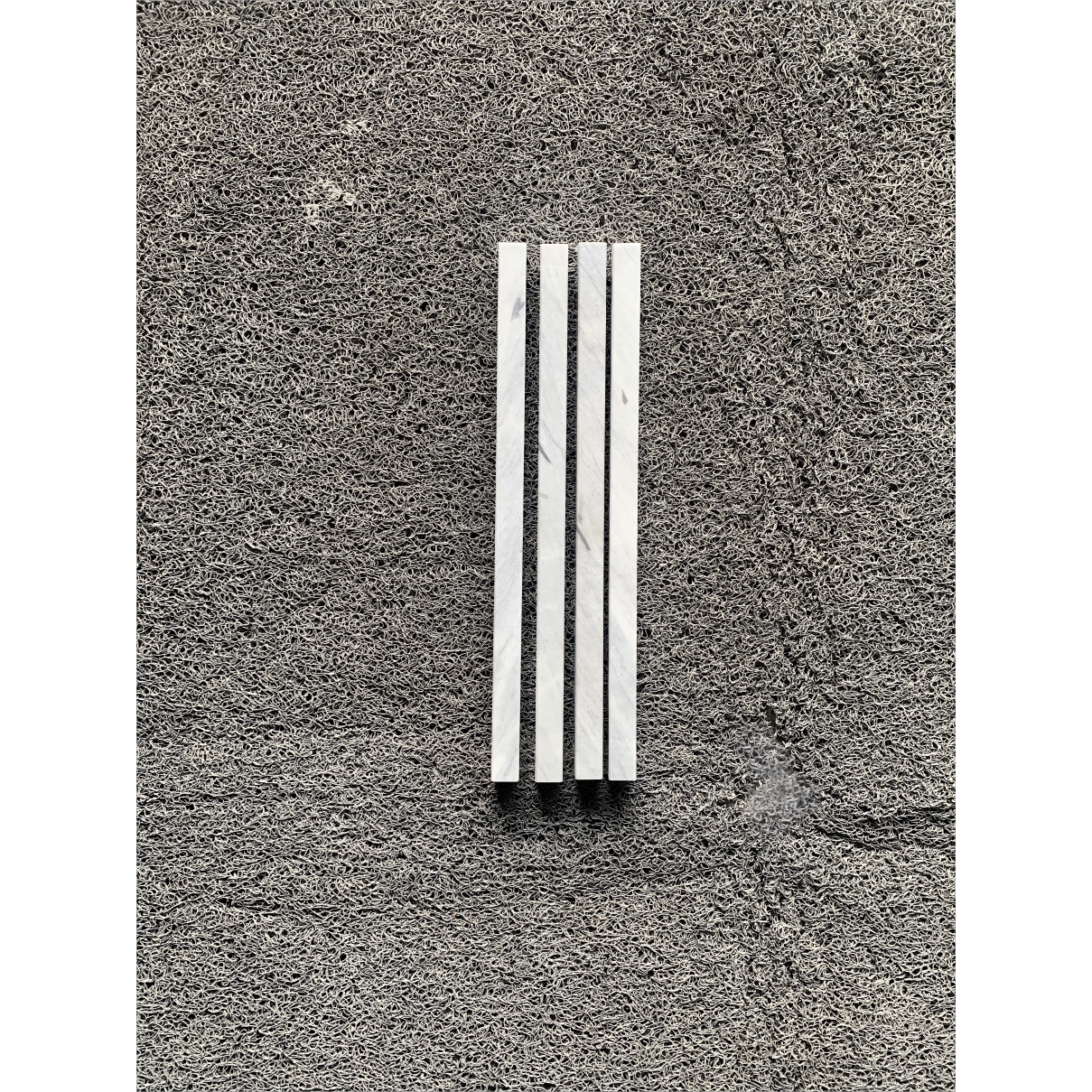 5/8" x 12" MOLDING LINER LAIS GREY HONED