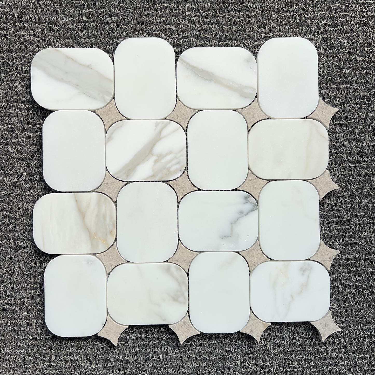 URBAN CALACATTA GOLD